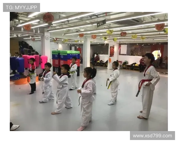 跆拳道训练让我领悟坚持与自律的重要并在磨砺中收获成长与力量